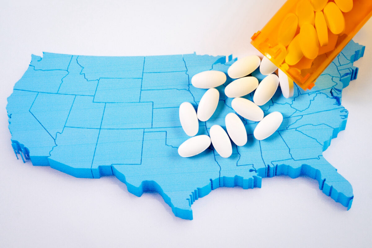 The Price of Prescription Drugs Expected to Fall for Retirees