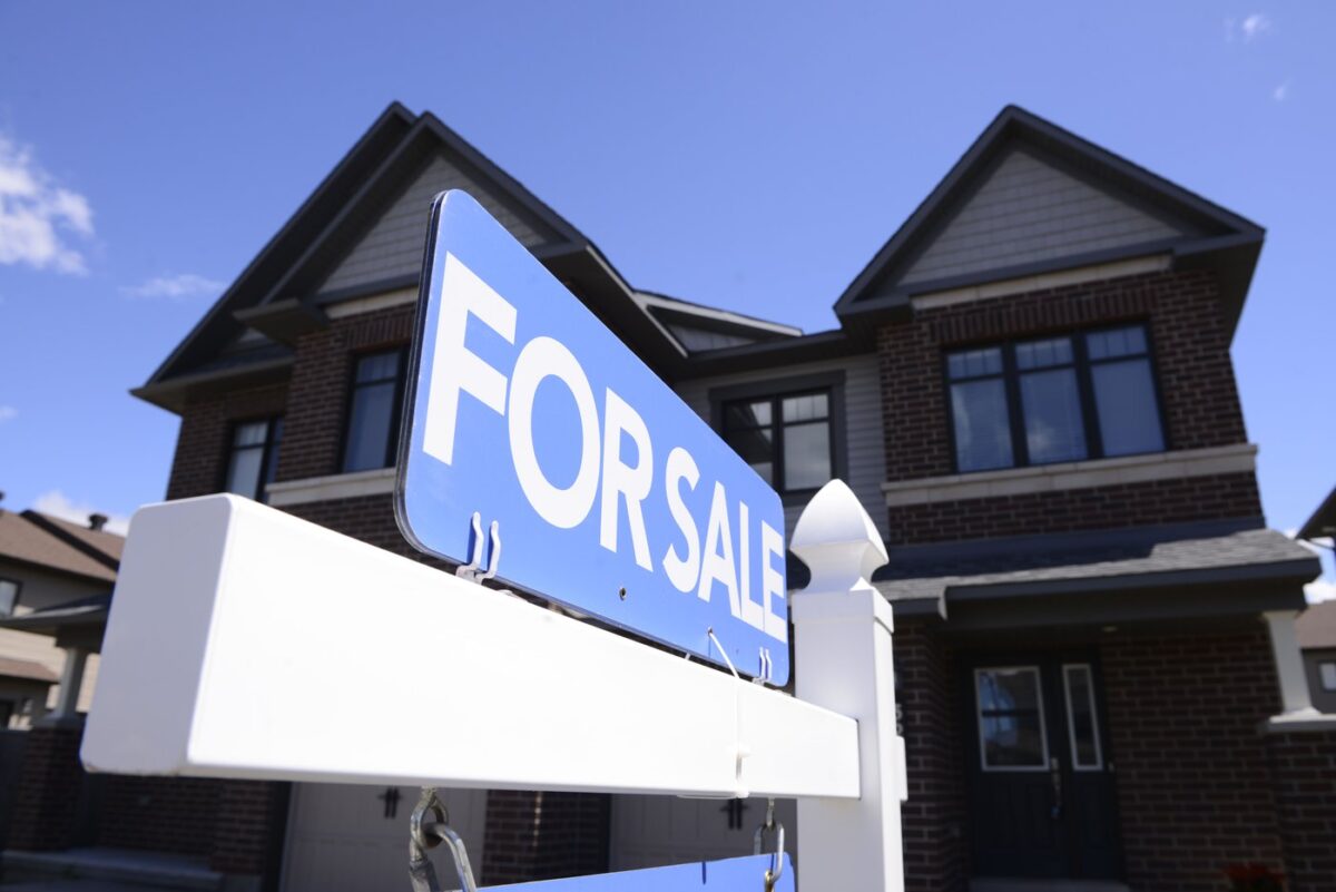 NextImg:Average Home Price to End the Year 4.8% Lower Than 2022, Will Rise 4.7% in 2024: CREA