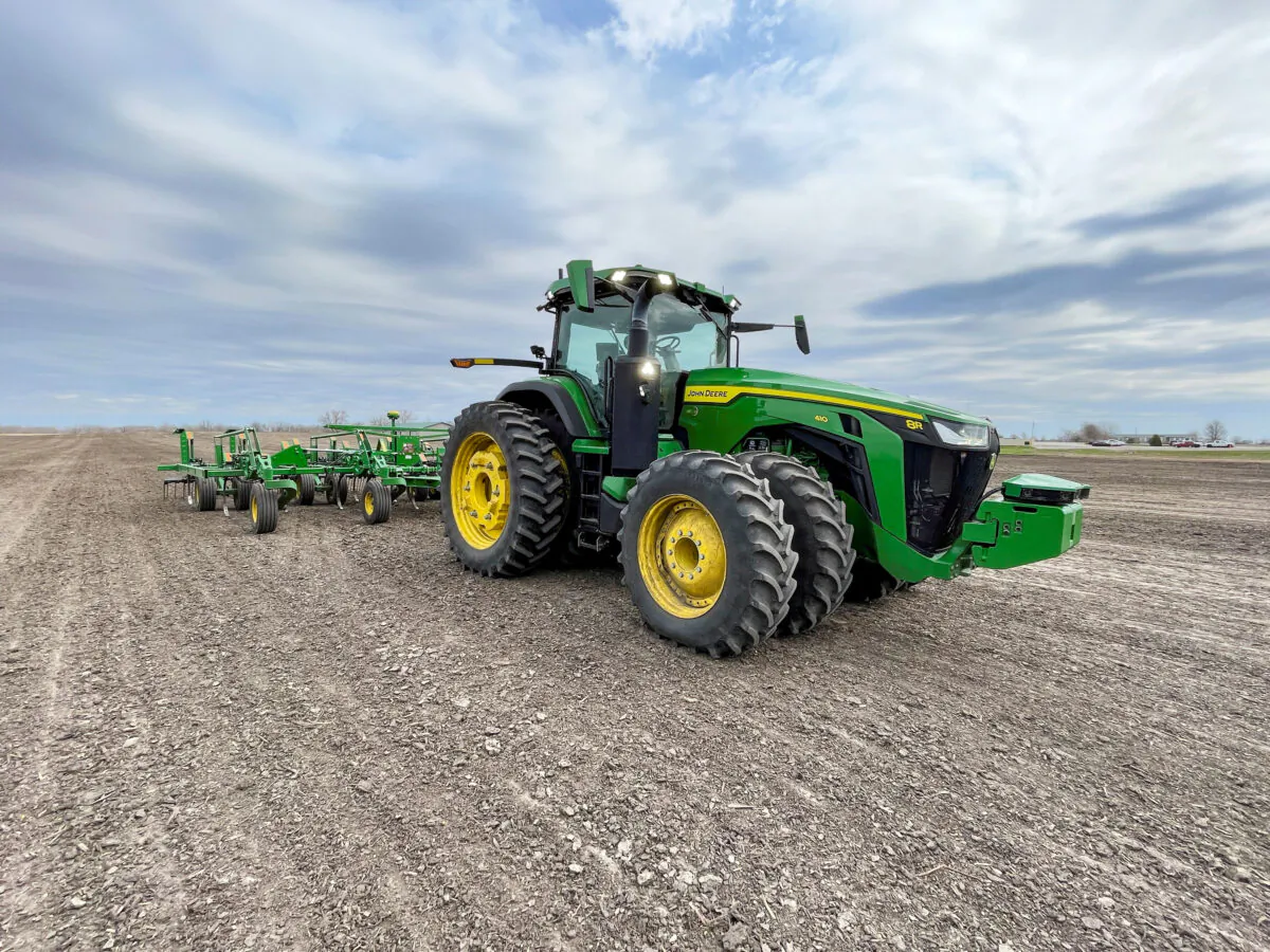 A Deere & Co. autonomous tractor at Jensen Test Farm in Bondurant, Iowa, on April 28, 2022. (Bianca Flowers/Reuters)
