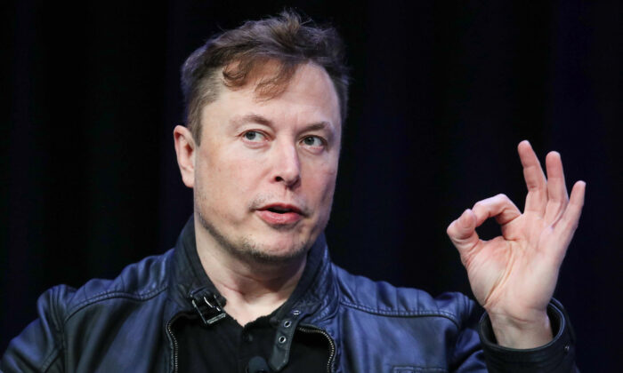 Elon Musk Warns on Debt-Limit Increase