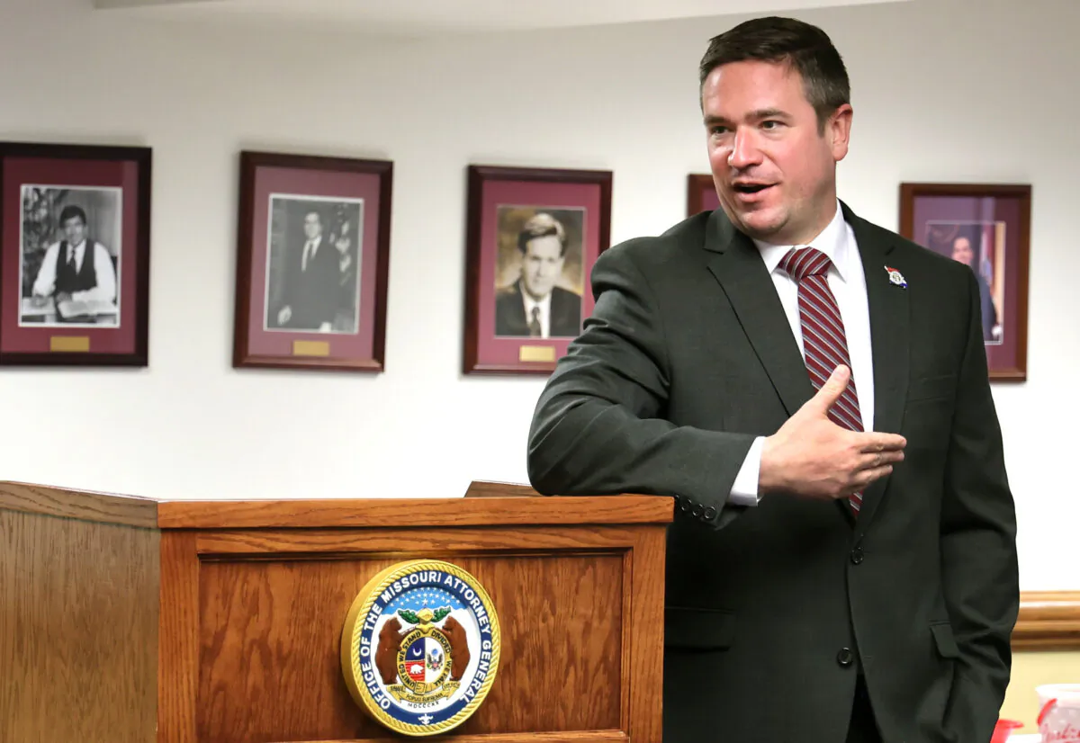 Missouri Attorney General Andrew Bailey speaks to his staff in March 2023. (Courtesy of the Missouri Attorney General's Office)