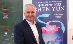 ‘Magnificent’: Director, Engineer for New Zealand Police on Shen Yun