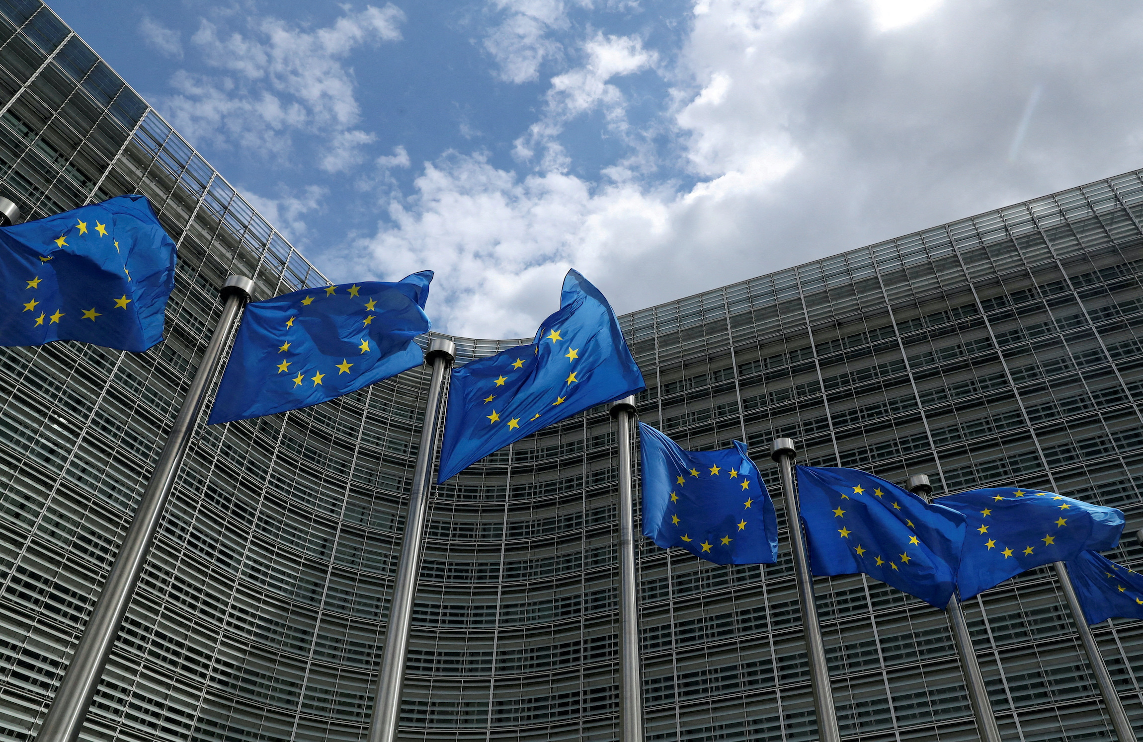 Chinese Spies Highly Active in EU's Heartland: Report - Vimarsana News