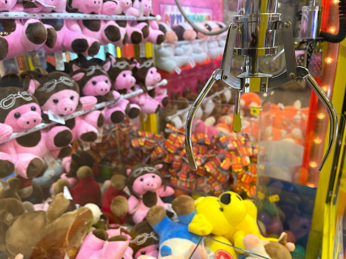 NextImg:Boy, 13, Gets Stuck Climbing Into Claw Machine for Prize