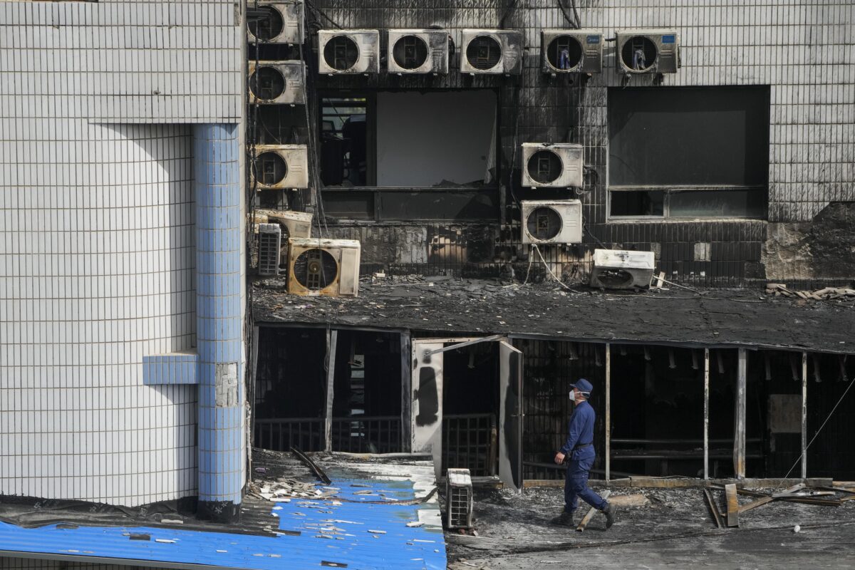 NextImg:At Least 29 Dead in Beijing Hospital Fire, Mostly Patients