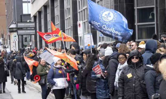 Federal Government Has Tabled New Offer on Tenth Day of Strike, PSAC Says