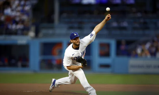 Kershaw Wins No. 200 in Style as Dodgers Blank Mets 5–0