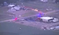2 Dead as Severe Storms, Tornadoes Move Through Central US