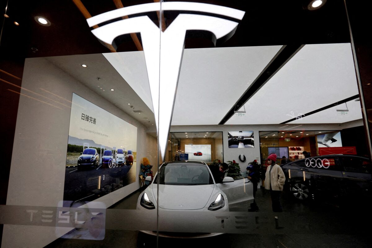 Tesla Set to Report Record Quarterly Vehicle Deliveries, Fueled by Incentives