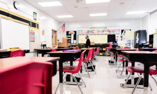 As New Law Takes Effect, Kentucky’s Largest District Prioritizes Transgender Inclusivity Trainings