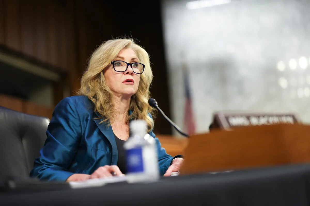 Sen. Marsha Blackburn (R-Tenn.) questions Peiter Zatko, former head of security at Twitter, during a Senate Judiciary Committee Hearing on data security at Twitter, on Capitol Hill in Washington on Sept. 13, 2022. (Photo by Kevin Dietsch/Getty Images)