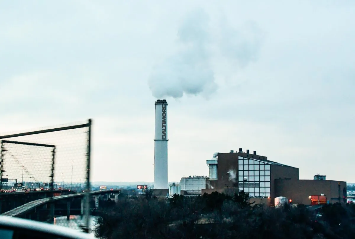 The smokestack of the Wheelabrator Incinerator is seen near Interstate 95 in Baltimore, Maryland, March 09, 2019. - The Wheelabrator Baltimore is a waste-to-energy incinerator located in the Westport neighborhood of Baltimore, Maryland. (Photo by Eva Claire HAMBACH and EVA HAMBACH / AFP)        (Photo credit should read EVA CLAIRE HAMBACH,EVA HAMBACH/AFP via Getty Images)