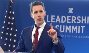 Communist China the Greatest Threat to US in 100 Years: Sen. Hawley