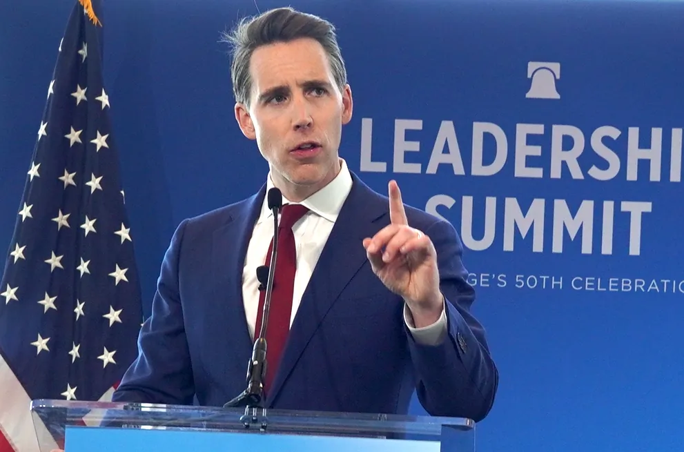 Sen. Josh Hawley (R-Mo.) speaks at the Heritage Foundation's Leadership Summit in National Harbor, Md., on Apr. 20, 2023. (Terri Wu/The Epoch Times)