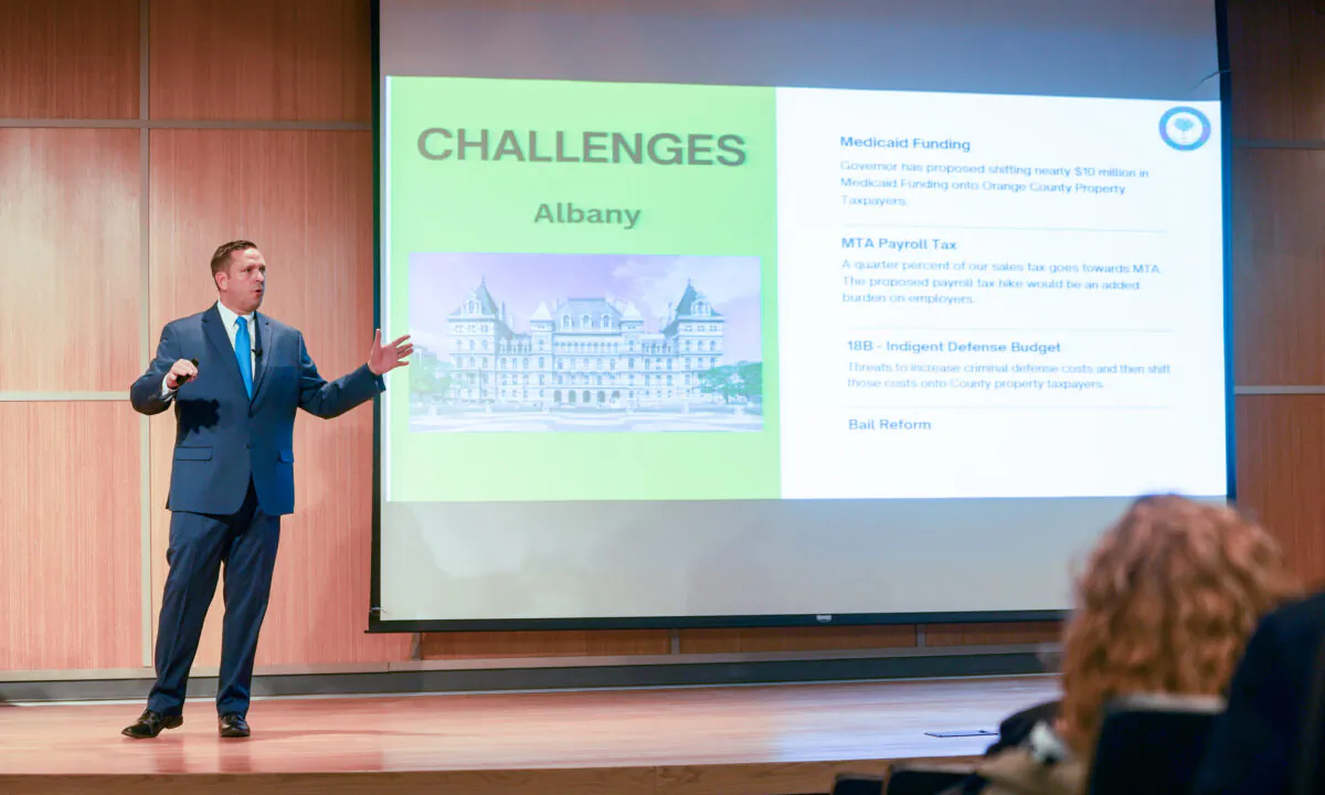 Orange County Executive Steve Neuhaus delivers the State of County address in Goshen, N.Y., on April 19, 2023. (Cara Ding/The Epoch Times)