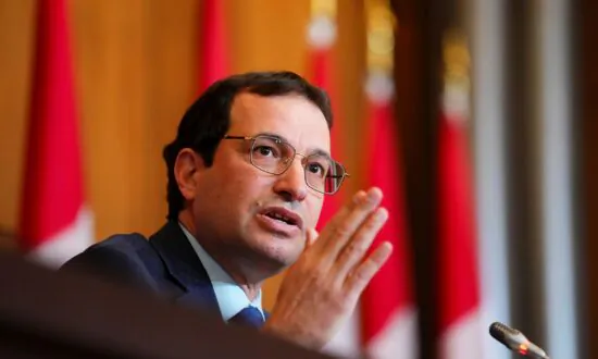 Feds Have No Data on How Regulations Reduce Emissions: Audit