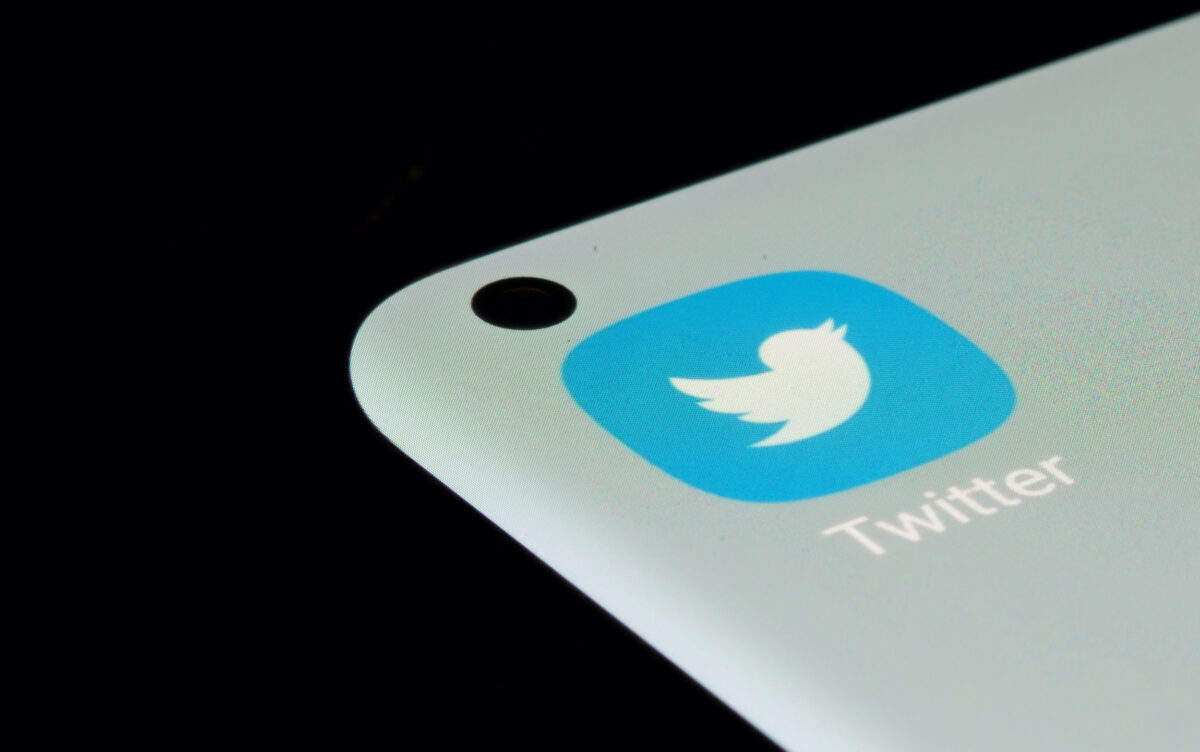 NextImg:Twitter Drops 'Government-Funded' Label on News Organizations’ Profiles