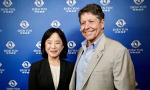 Delaware State Rep Applauds Shen Yun as a ‘Beacon of Hope’ to ‘Feed Your Soul’