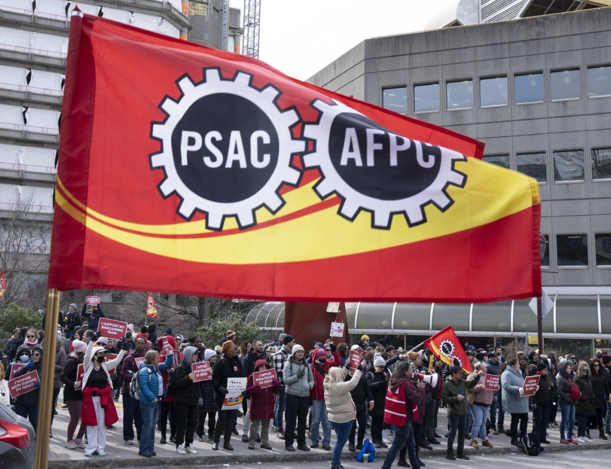 NextImg:Labour Board Flags 'Irregularities,' Low Turnout in Public Service Strike Vote
