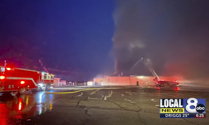 Early Morning Fire Destroys Wing of Idaho High School | The Epoch Times