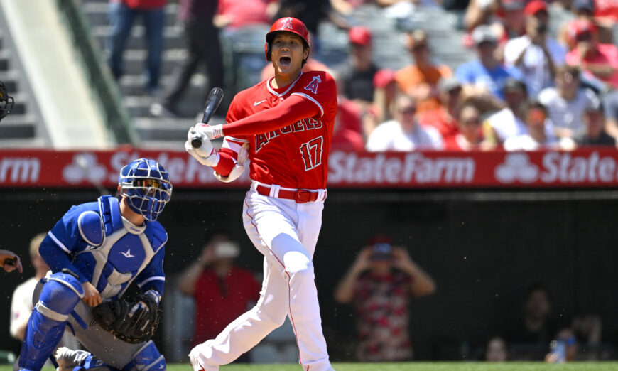 Ohtani, Trout homer to lead Angels past Royals 5-2