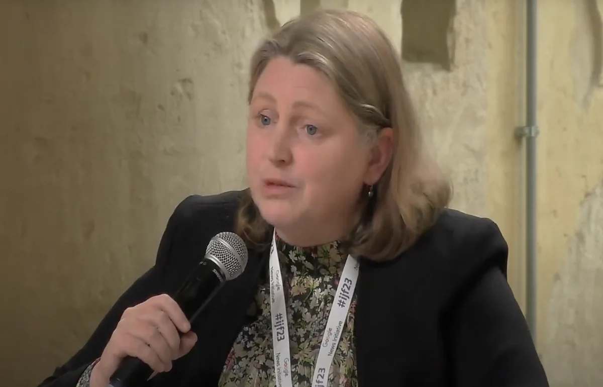 London-based human rights lawyer Caoilfhionn Gallagher, KC speaking at the International Journalism Festival in Perugia, Italy on April 21, 2023. The barrister said that Hong Kong authorities have threatened to prosecute her and other members of jailed Hong Kong journalist Jimmy Lai's legal team. (Screenshot via The Epoch Times)