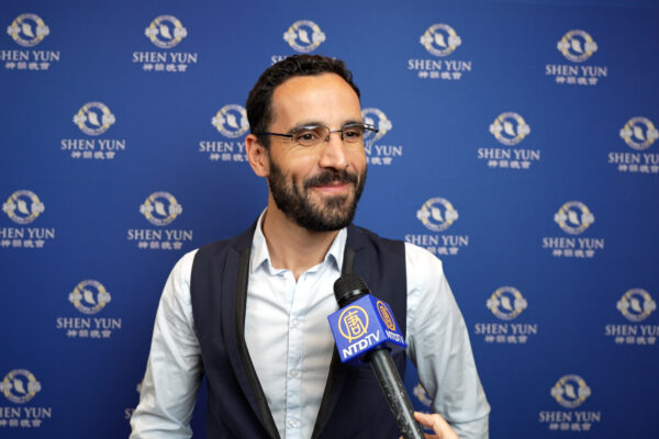 Shen Yun Artists ‘Completely Infused With This Divine Art,’ Says French Patron