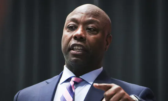 ‘Dangerous, Offensive, Disgusting’: Sen. Tim Scott Takes Aim at ‘The View’ Hosts Over Racial Claims