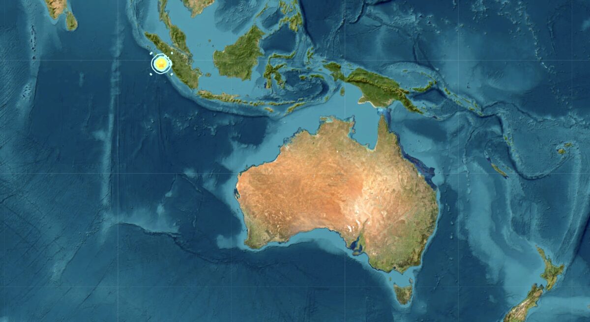 NextImg:Indonesia Hit by Magnitude 7.3 Earthquake, Tsunami Warning Lifted