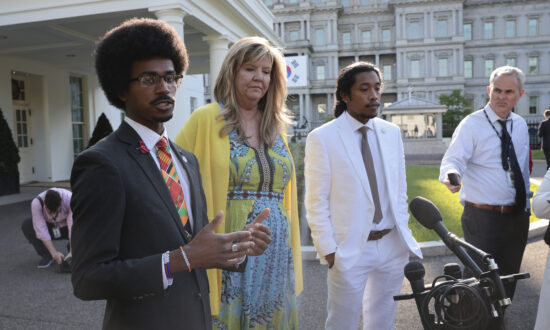 ‘Tennessee Three’ Meet With Biden at White House, Discuss Gun Laws