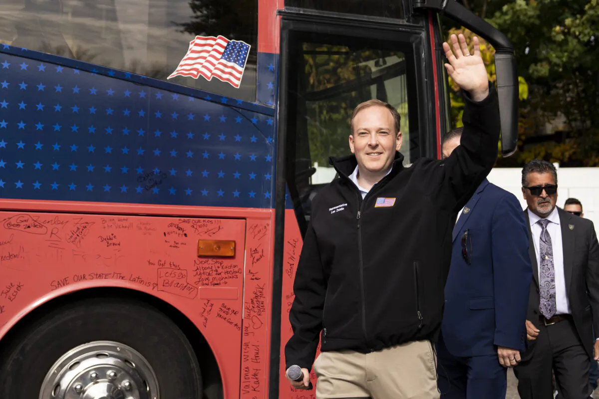 Lee Zeldin, then the Republican gubernatorial candidate for New York State, appears at a “Get Out the Vote Rally” in Thornwood, New York, on Oct. 31, 2022. (Chung I Ho/The Epoch Times)