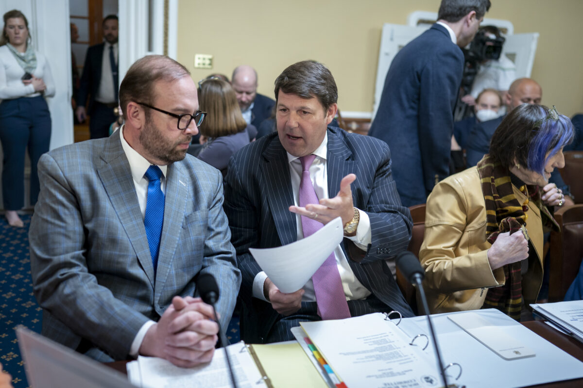 NextImg:GOP Debt, Spending Plan Passes Committee, Clearing Way for House Vote