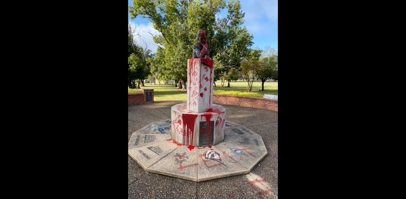 Defacing of Historical Statue During Australia's Remembrance Day 'Very Disappointing,' Says Mayor - Vimarsana News