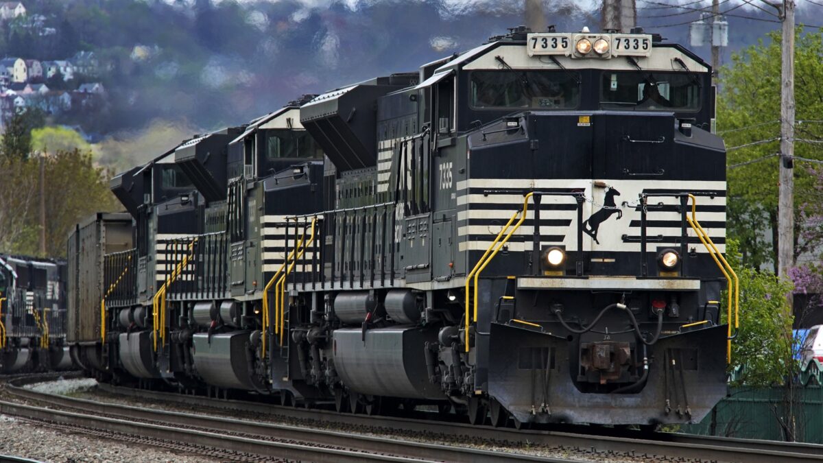 NextImg:Supreme Court Rules Against Norfolk Southern Railway in Pennsylvania Case
