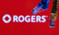 SpaceX, Rogers to Connect Mobiles Phones to Satellites in Remote Canadian Areas