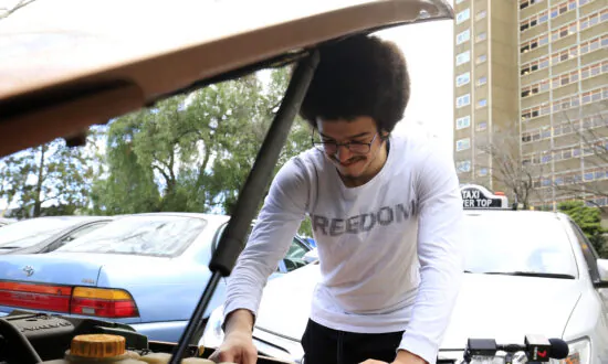 Four in Ten Australians Skip Car Services Due to High Living Costs: Research