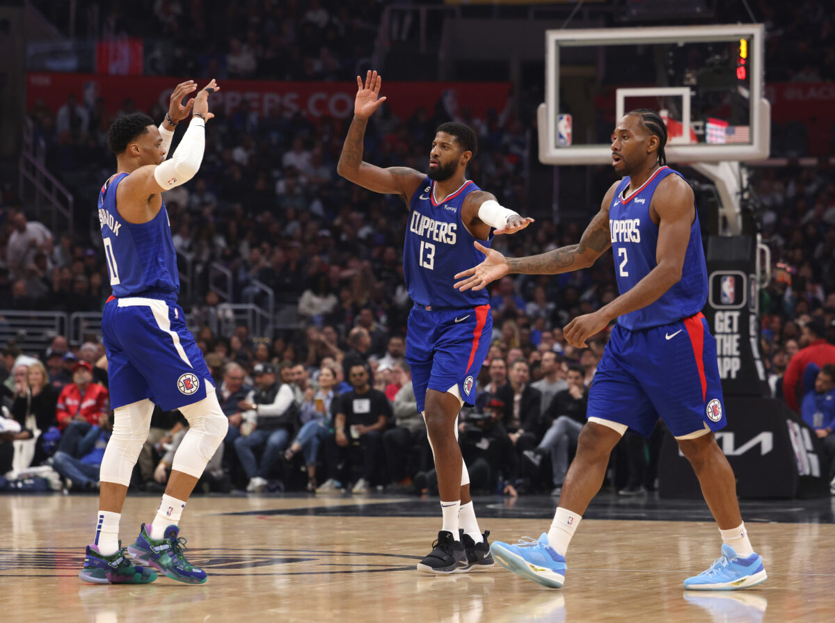 NextImg:Clippers Front Office Will Continue to ‘Build Around’ George, Leonard (Torn Meniscus)