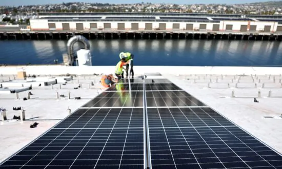 House Votes to Reverse Biden Solar Tariff Freeze; 12 Democrats Join Republican Majority