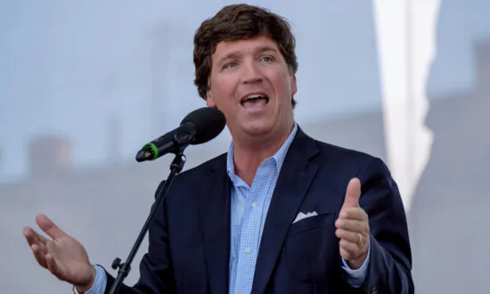 Fox’s Gutfeld Defends Tucker Carlson After Video Leaks Draw Backlash