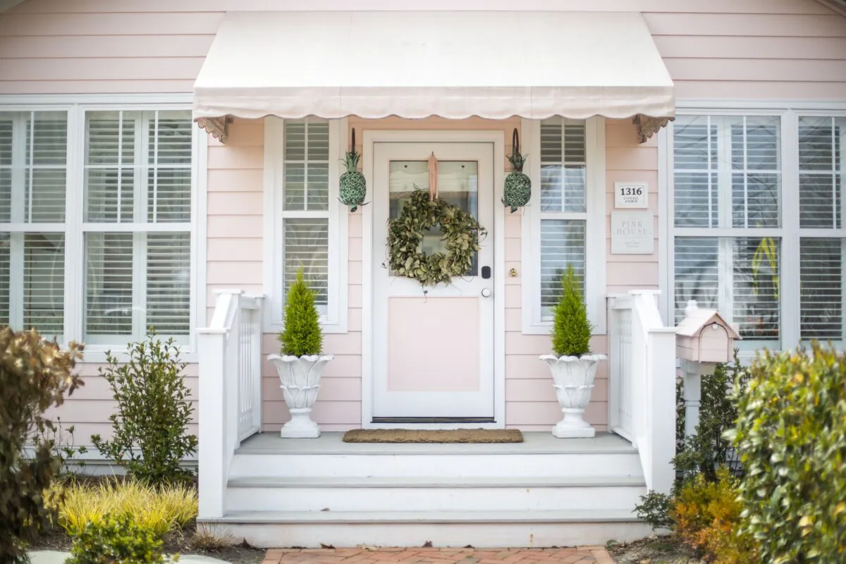 The front entrance to The Pink House, Katie Denton's main rental cottage on Cypress Avenue in Virginia Beach. (Kendall Warner/The Virginian-Pilot/TNS)
