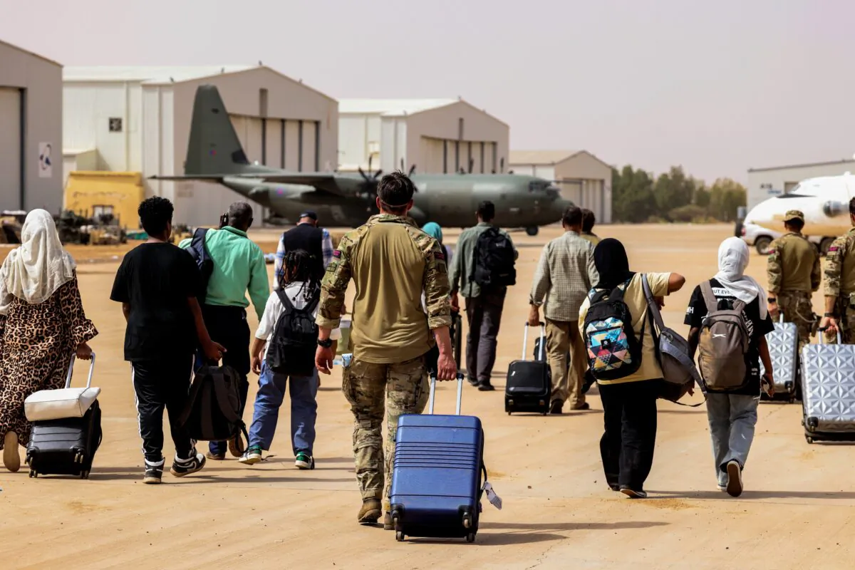 Evacuation of British nationals onto an awaiting RAF aircraft at Wadi Seidna Air Base in Khartoum, Sudan, on April 27, 2023. (Ministry of Defence/handout via PA)