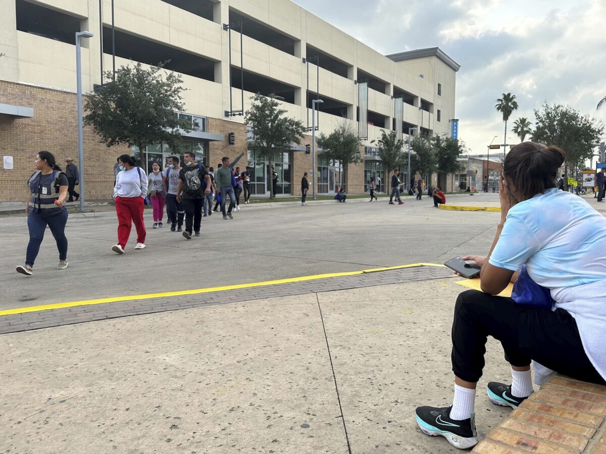 NextImg:Texas Border City Struggles With Large Arrival of Illegal Immigrants