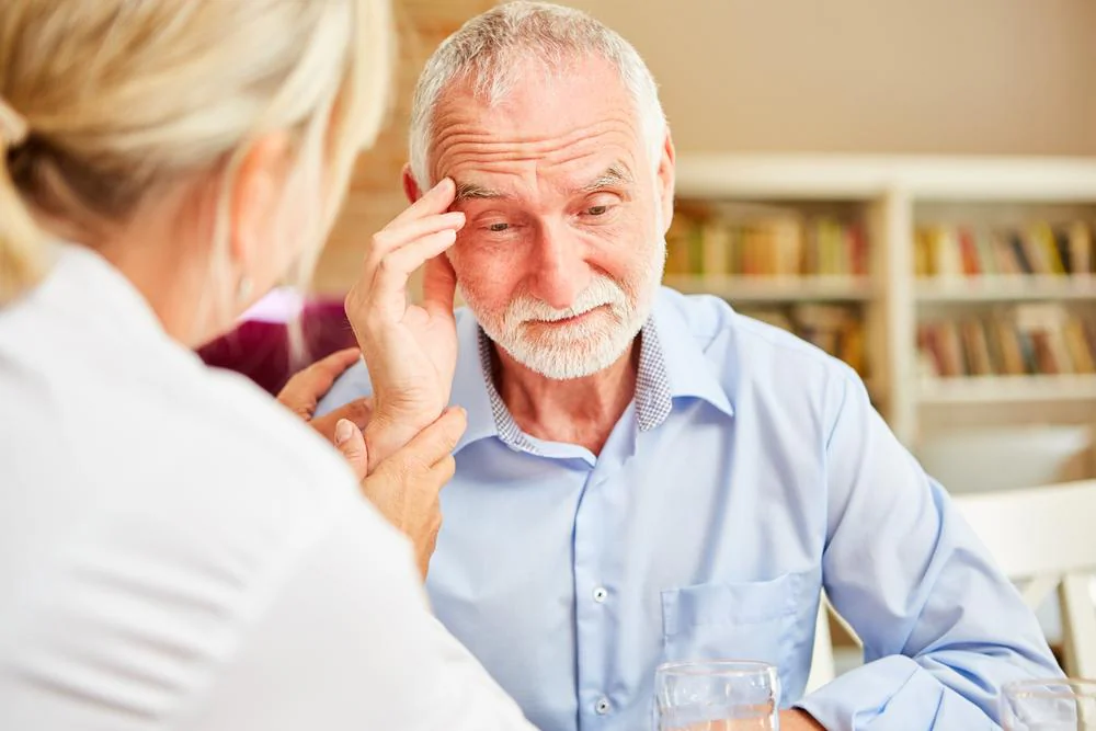 With the increasing number of countries entering an aged society, dementia has become a pressing issue that a lot of families and the general public need to face. (Robert Kneschke/Shutterstock)
