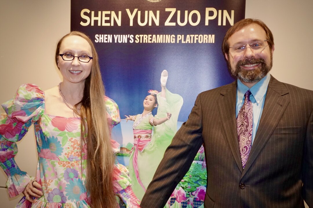 Jamie and Jason Sidor at Shen Yun Performing Arts  at Robinson Performance Hall on April 29, 2023. (Gary Du/The Epoch Times)