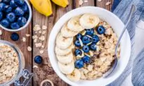 How Does Oatmeal Help With Blood Sugar?
