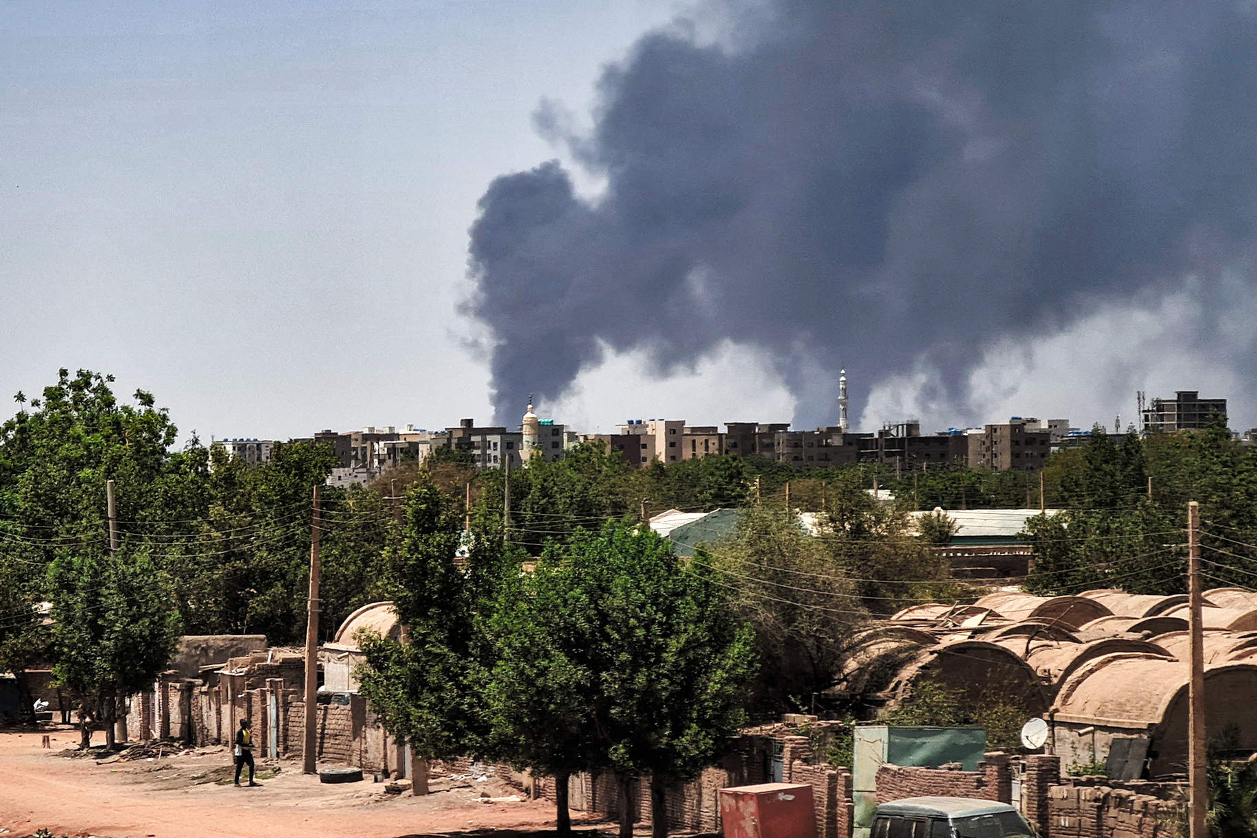 Experts Say 'Biggest Losers' Are Sudanese Civilians Trapped in Escalating Hostilities - Vimarsana News