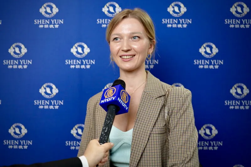 Sofiya Tyschuk enjoyed Shen Yun at the Palais des Congrès, in Paris, on April 29, 2023. (NTD)