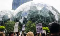 Some Amazon Employees Walk Out in Seattle to Protest Climate, Office Policies