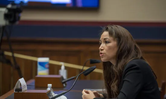 Tennessee’s Top Education Official Stepping Down Over ‘Extraneous Politics’
