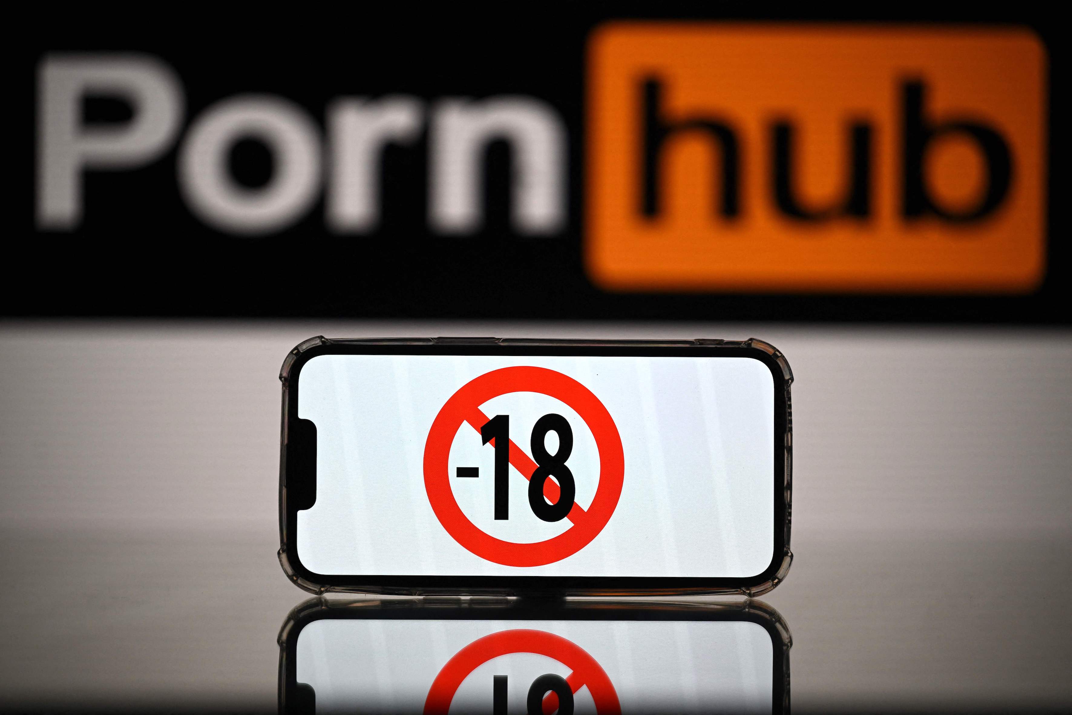 Pornhubmove - Adult Entertainment Industry Group Sues Over Utah's New Age Verification Law
